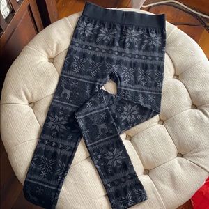 Forever 21 snowflake leggings